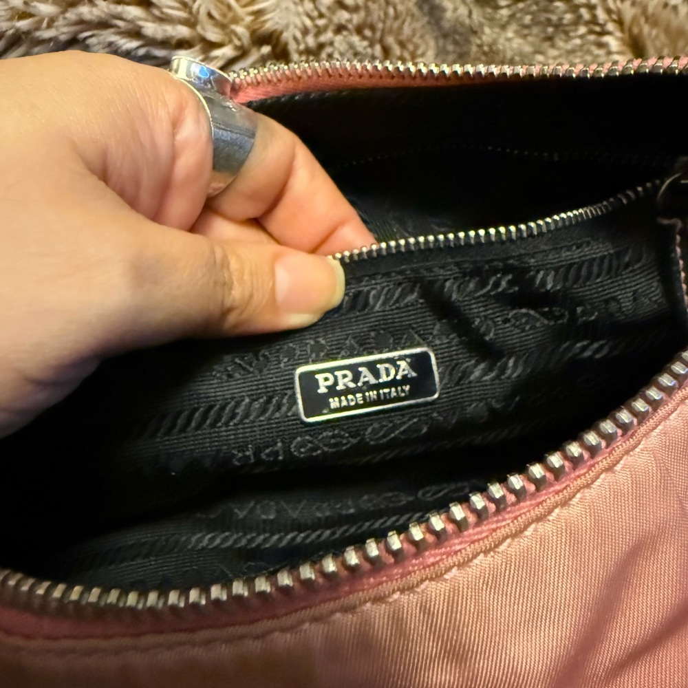 Prada Vintage Pink Nylon Bag Trimmed in Black Leather Used - Picture 4 of 16